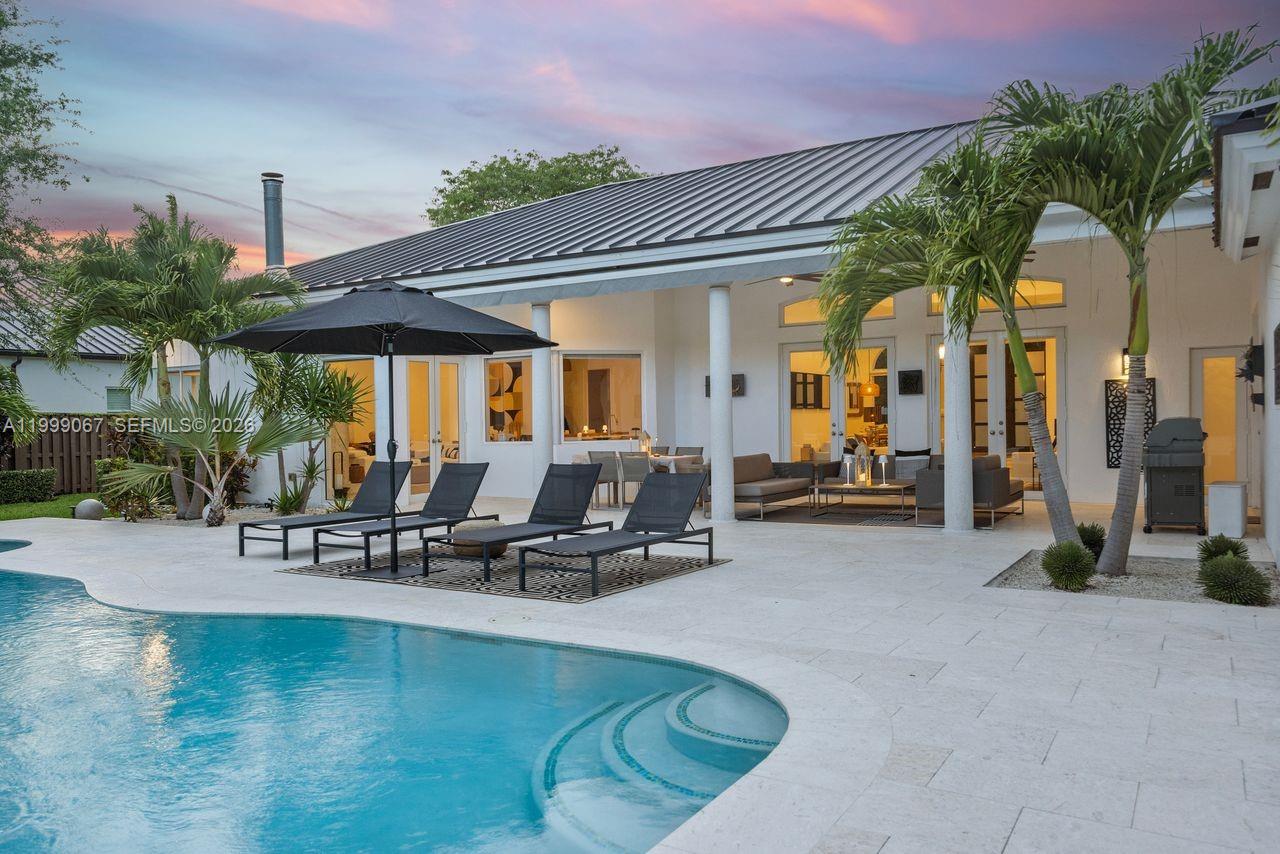 OAK RIDGE FALLS - Residential