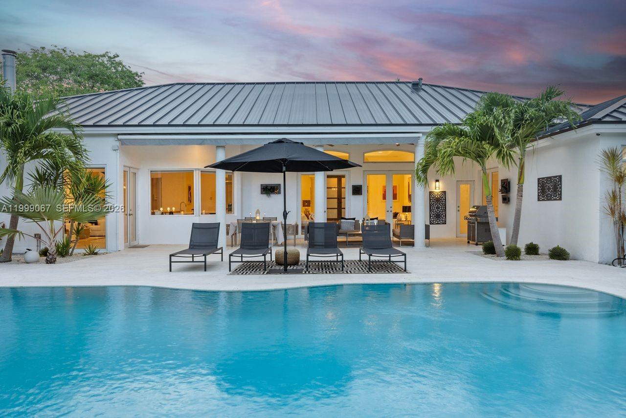 OAK RIDGE FALLS - Residential