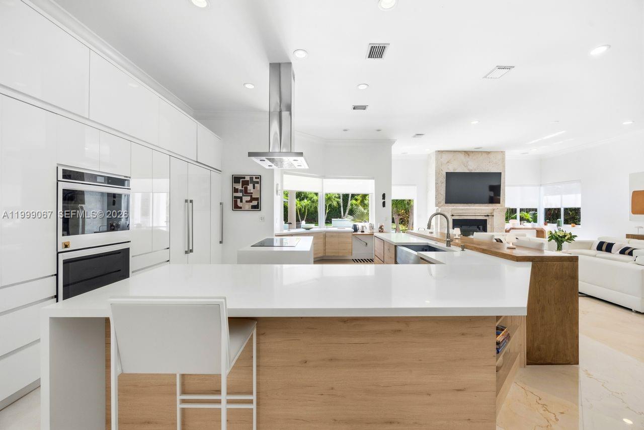 OAK RIDGE FALLS - Residential