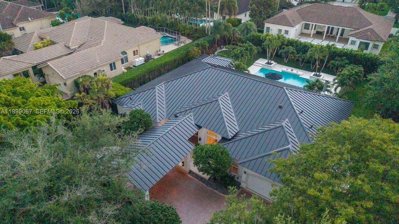 OAK RIDGE FALLS - Residential