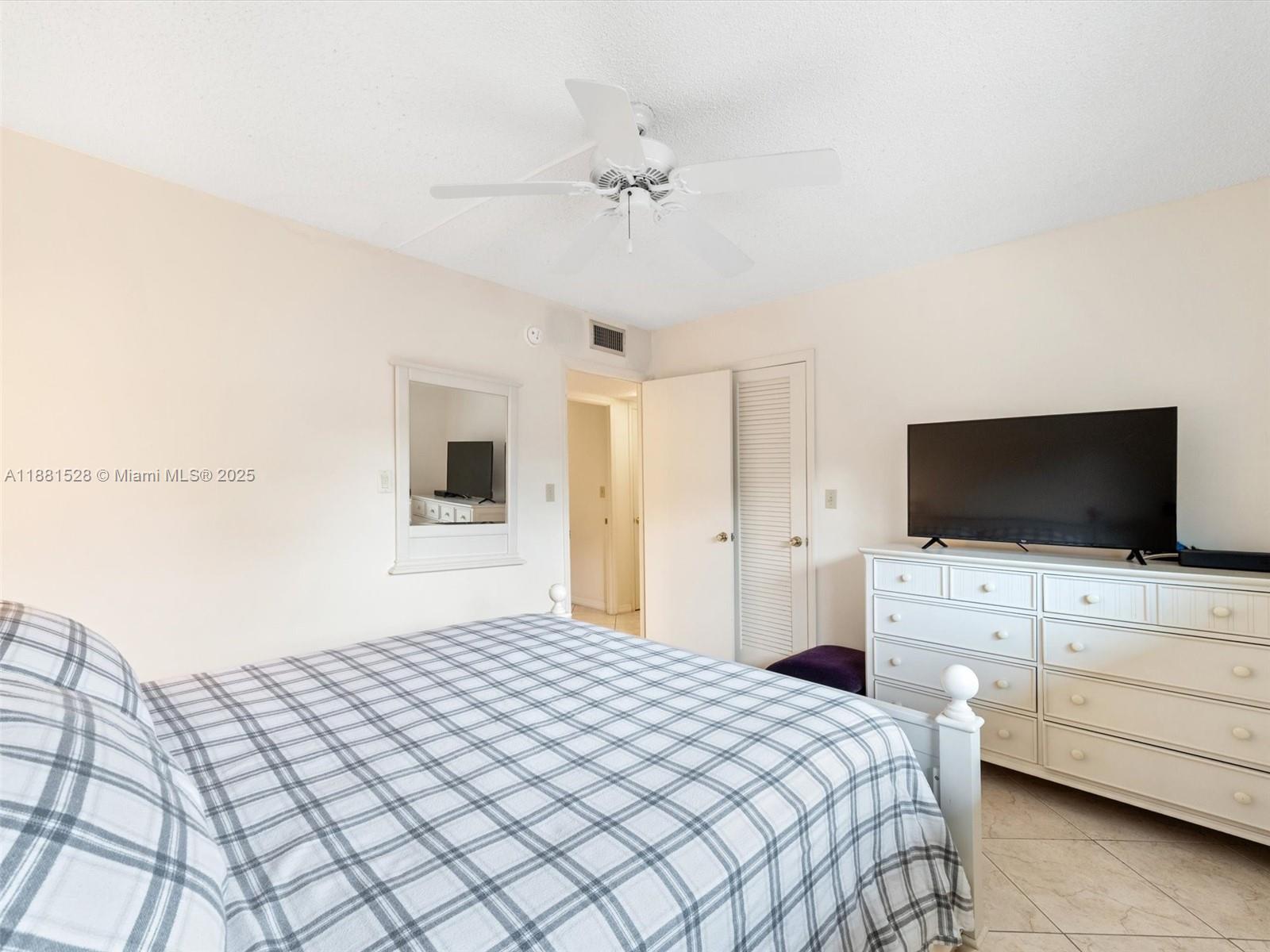 MEADOWBROOK CONDO APTS BL - Residential