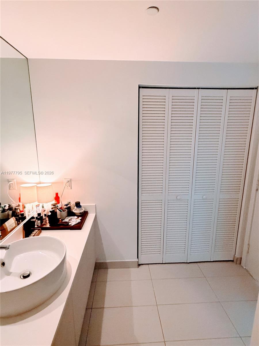 4250 BISCAYNE BOULEVARD C - Residential Lease