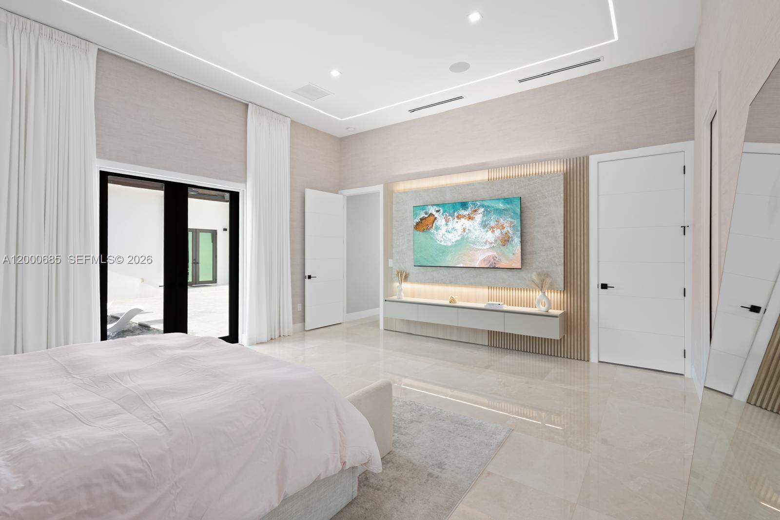 SWEETWATER ESTS SUB - Residential