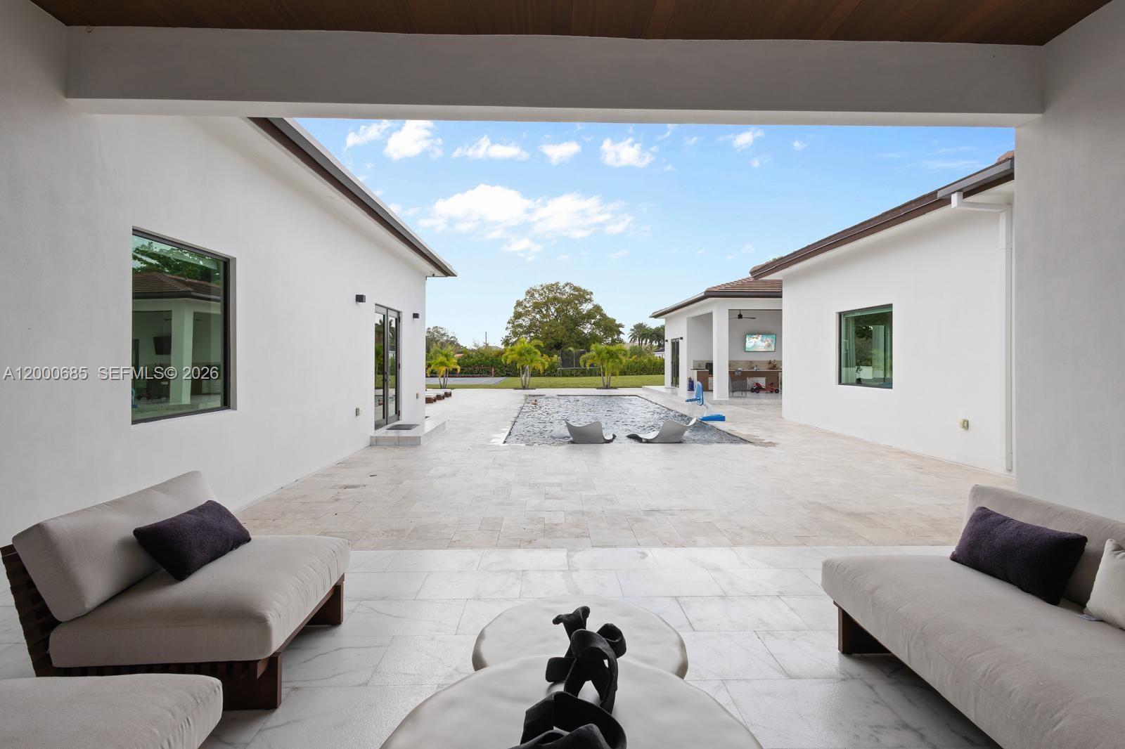 SWEETWATER ESTS SUB - Residential