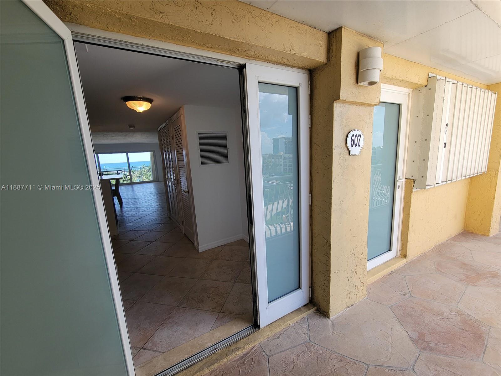 BERMUDA HOUSE CONDOMINIUM - Residential