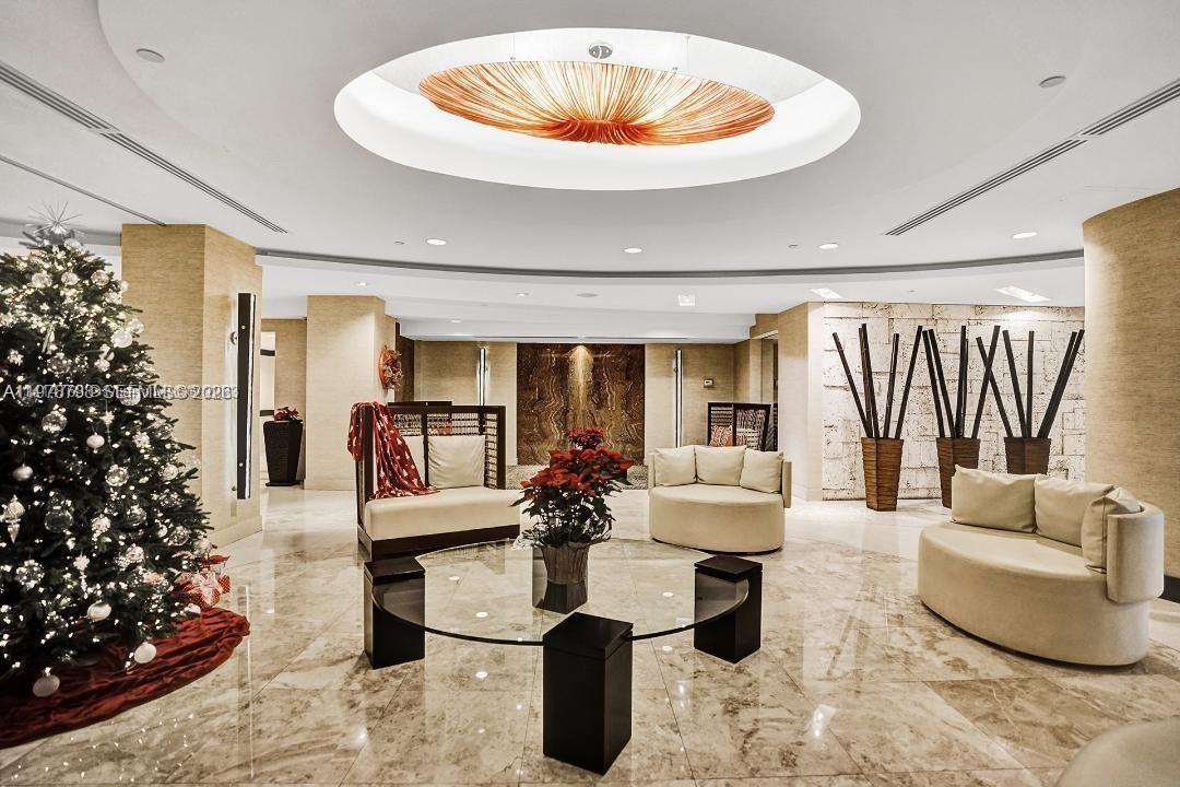 CLUB ATLANTIS CONDO - Residential