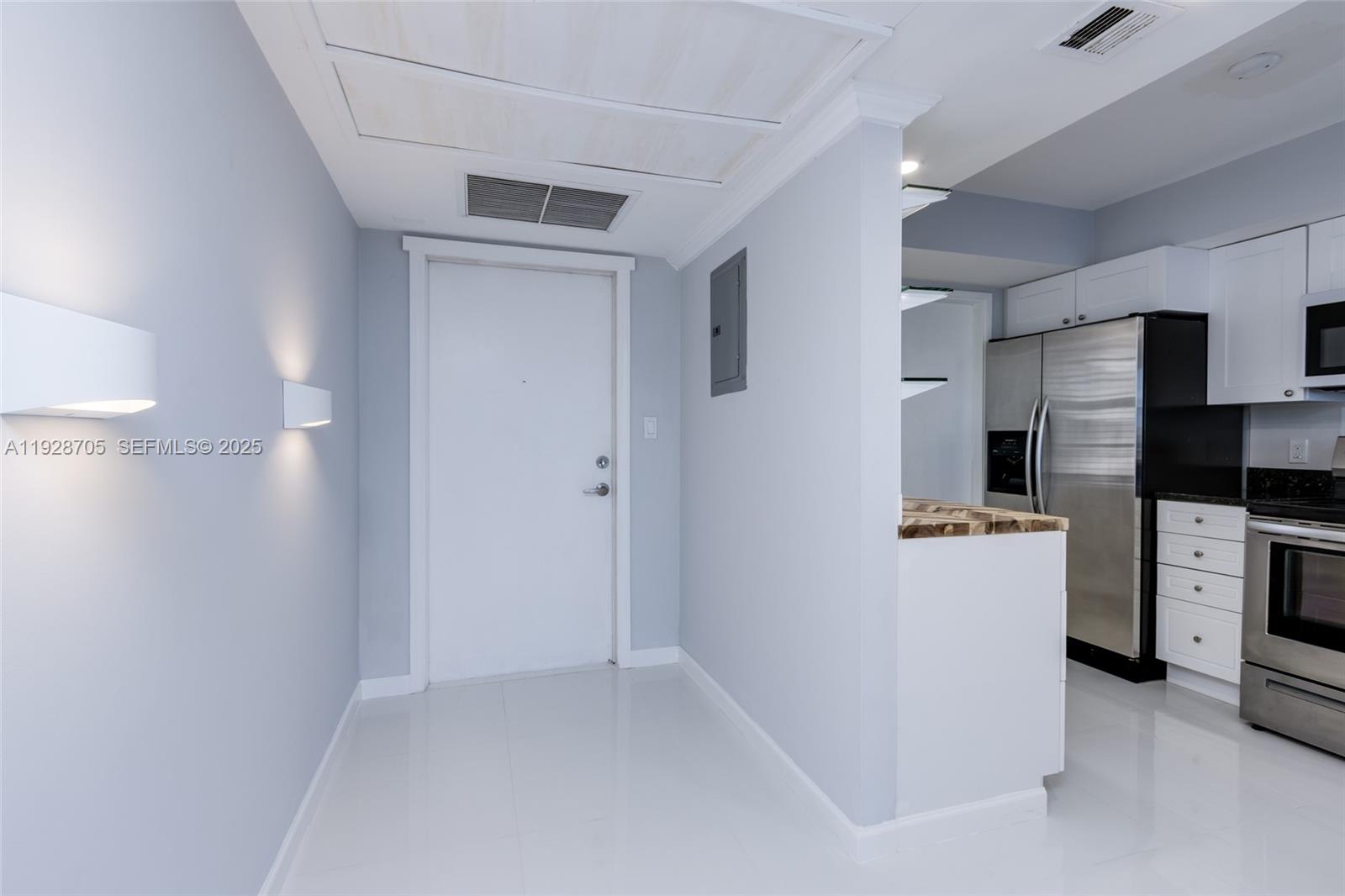 NO 50 PALM-AIRE COUNTRY C - Residential Lease