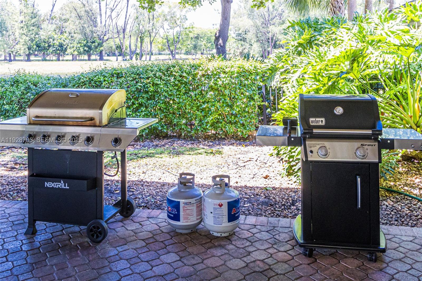 NO 50 PALM-AIRE COUNTRY C - Residential Lease