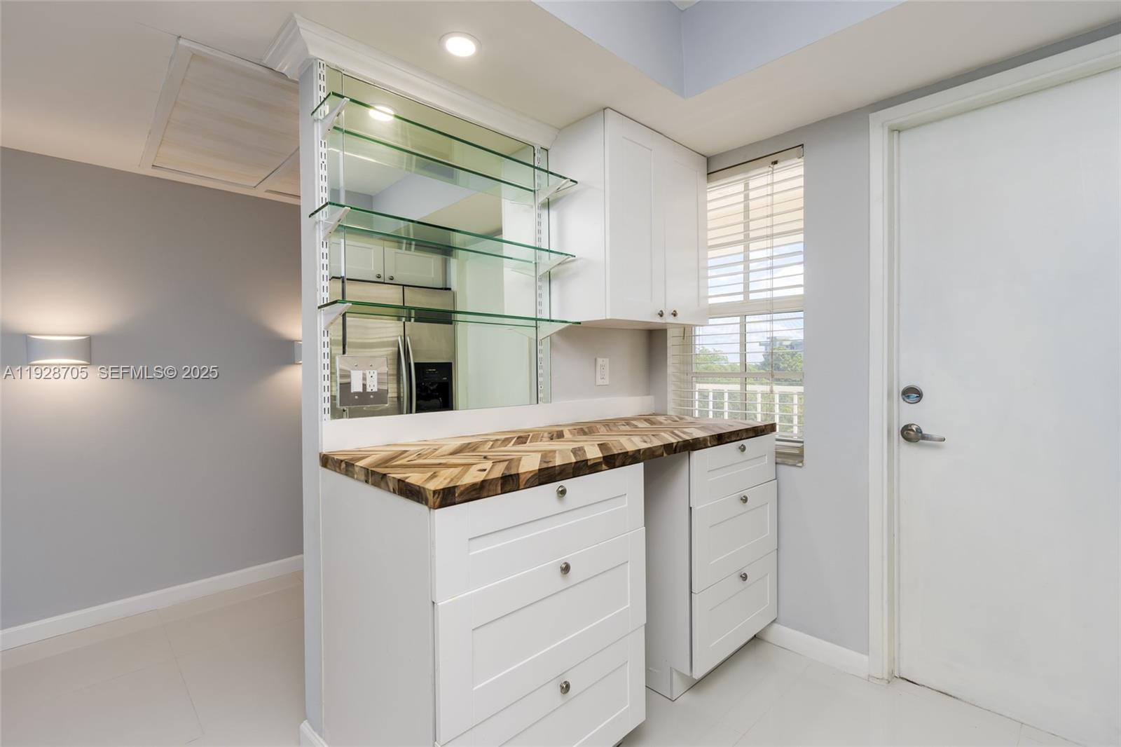 NO 50 PALM-AIRE COUNTRY C - Residential Lease