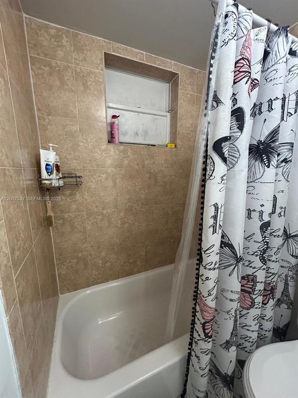 Photo of 1100 NE 1st Ct #104, Hallandale Beach, FL 33009 (MLS # A12007337)