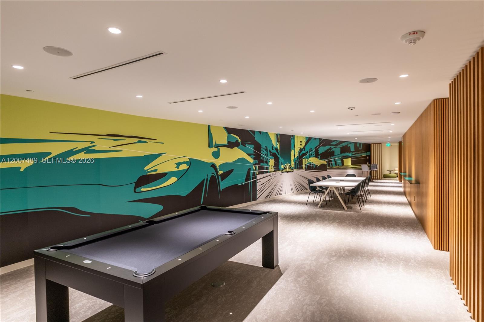 ASTON MARTIN RESIDENCES - Residential