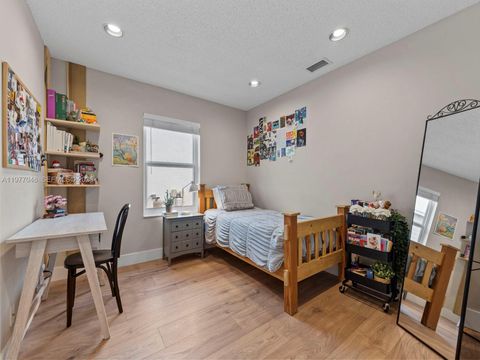 Tiny photo for 1150 Fairfield Meadows Dr, Weston, FL 33327 (MLS # A11977048)