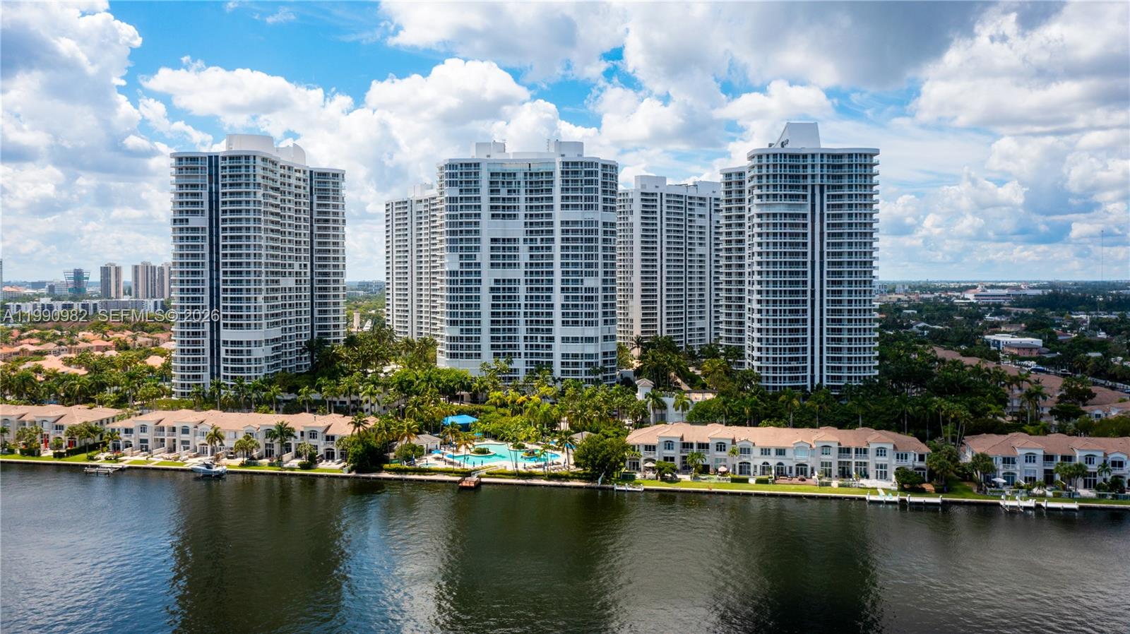 ATLANTIC III AT THE POINT - Residential