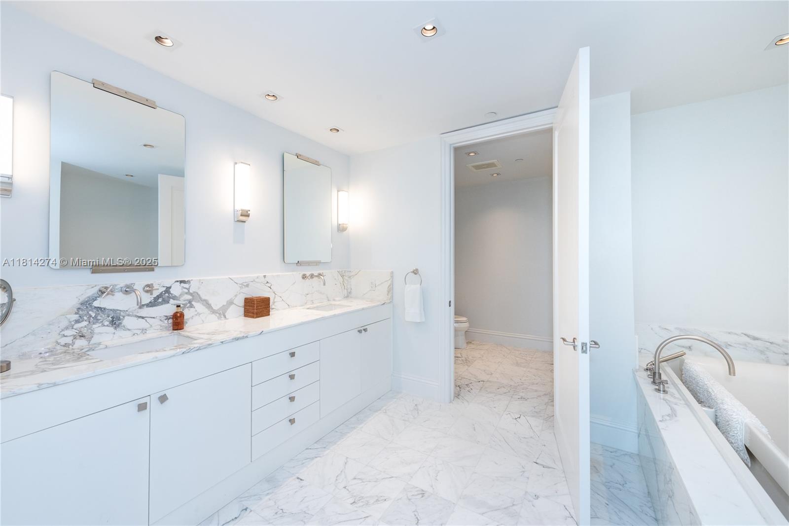 10295 COLLINS AVE RESDNTA - Residential Lease