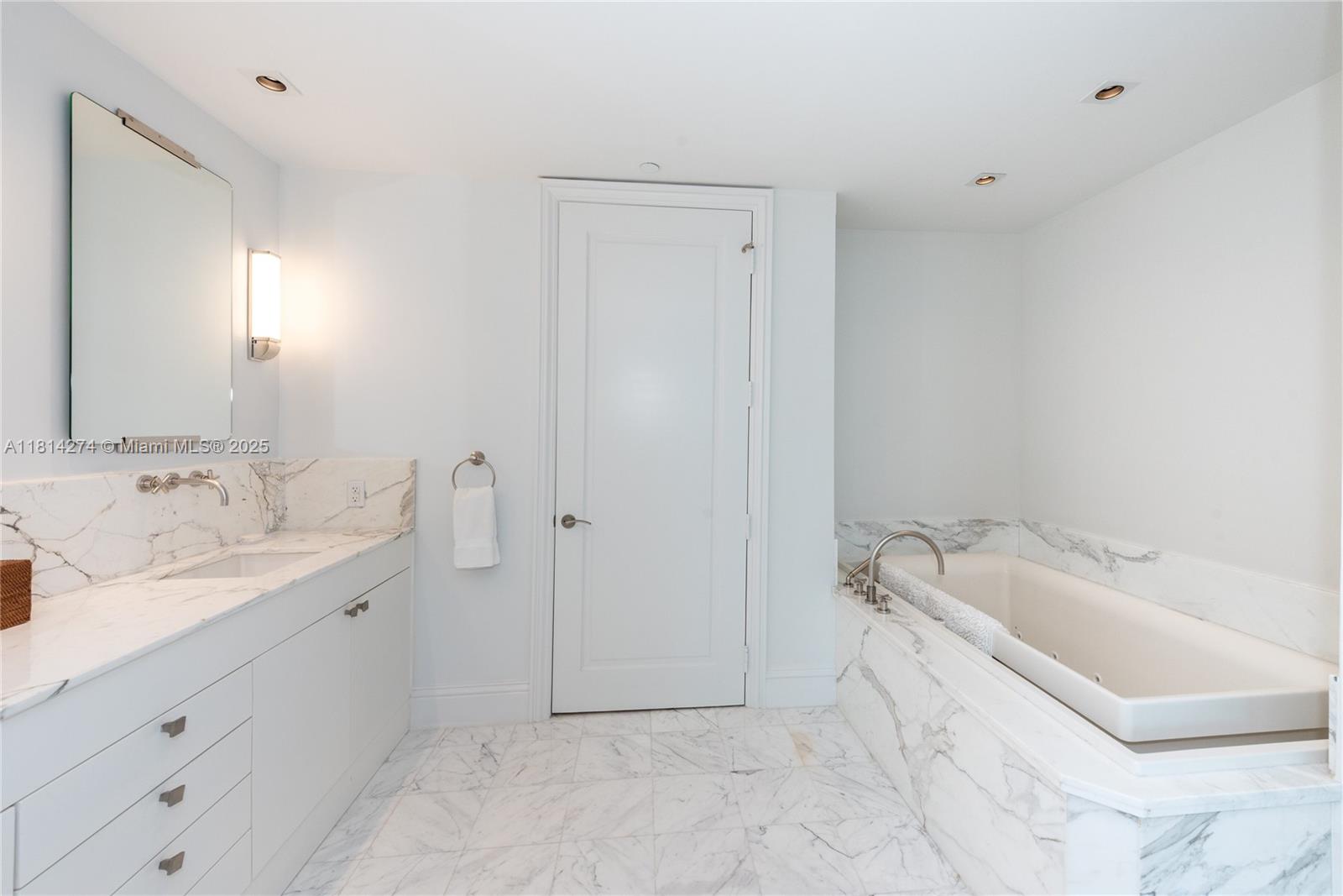 10295 COLLINS AVE RESDNTA - Residential Lease