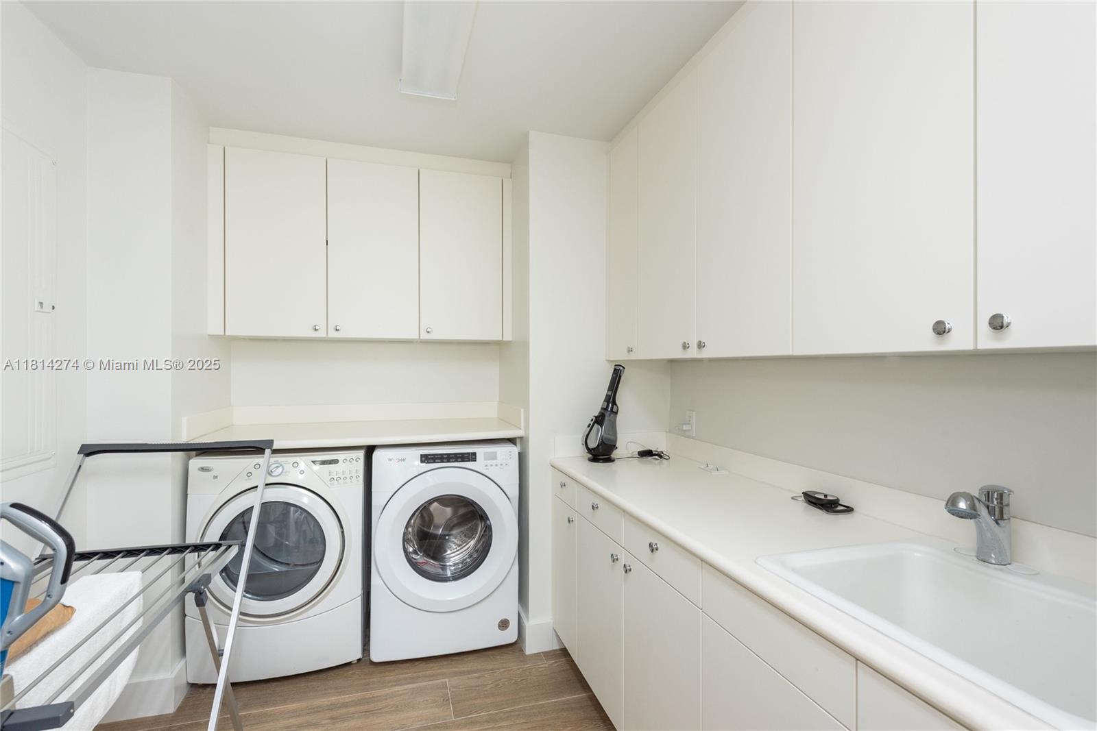 10295 COLLINS AVE RESDNTA - Residential Lease