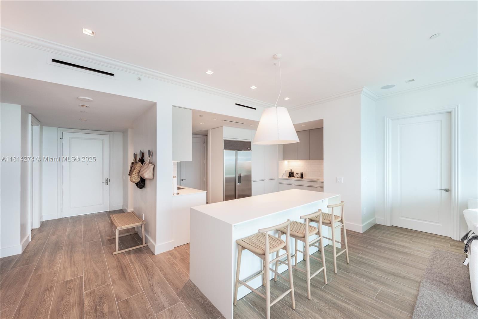 10295 COLLINS AVE RESDNTA - Residential Lease