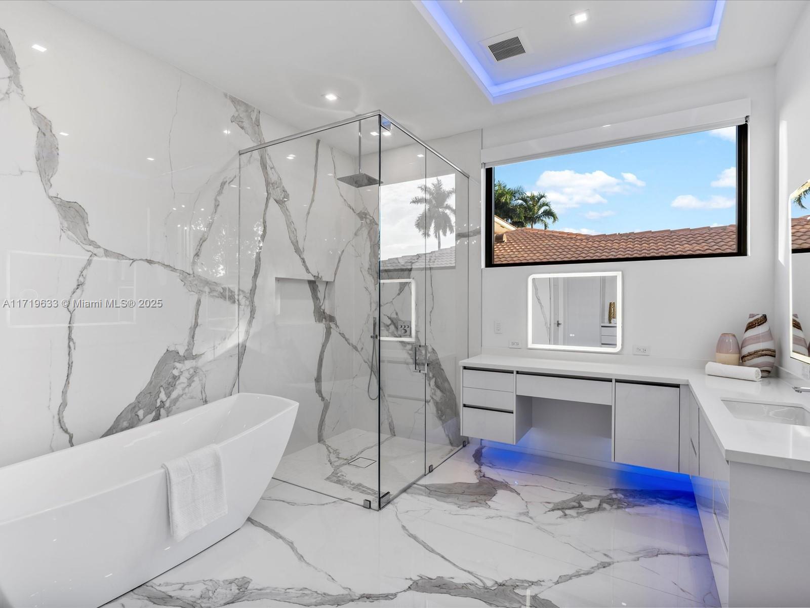 VENICE RESUB OF BLKS 5 & - Residential