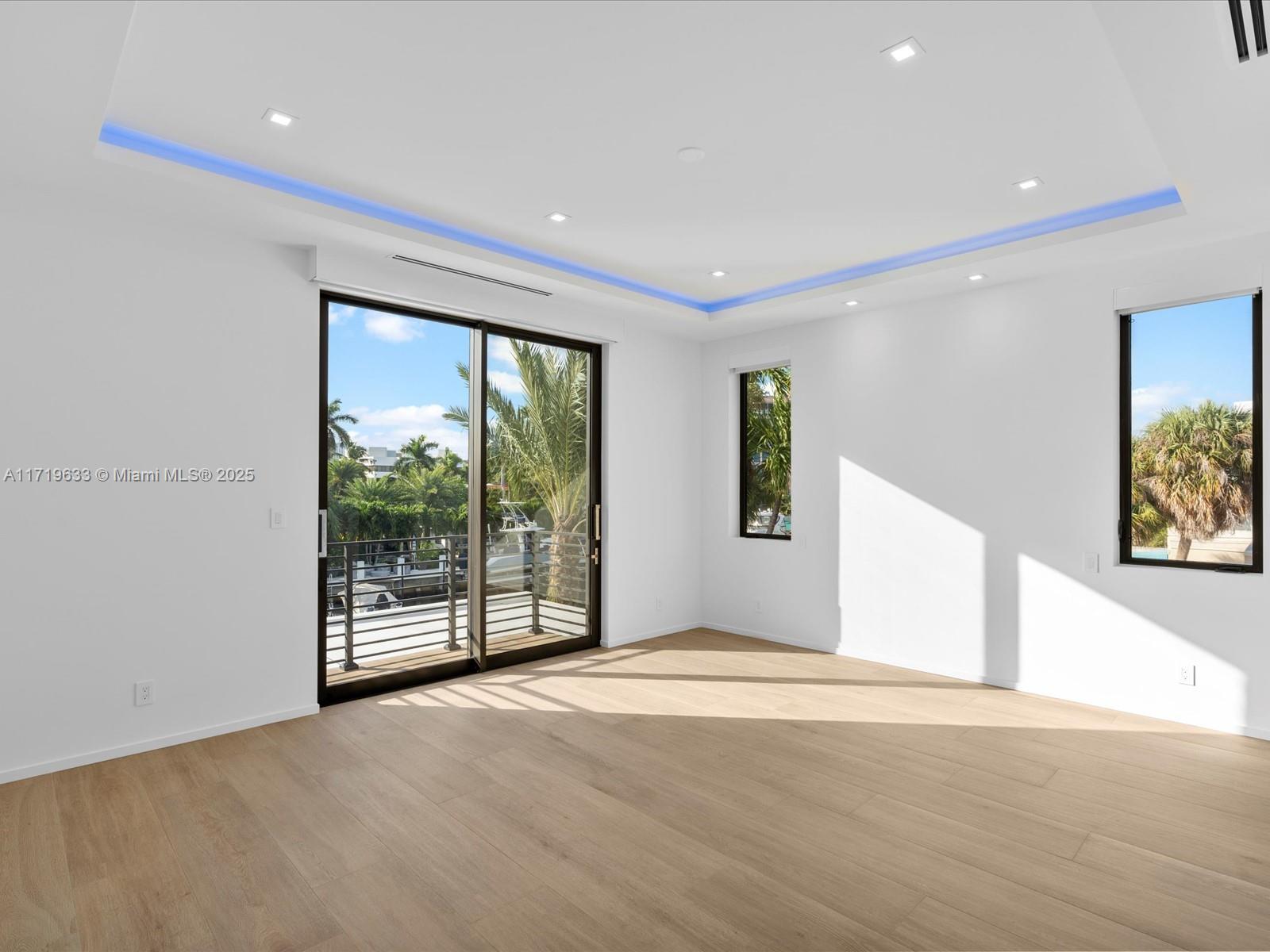VENICE RESUB OF BLKS 5 & - Residential