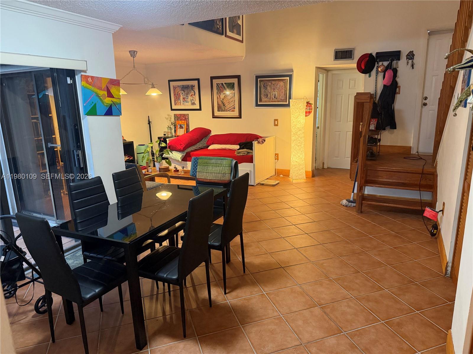 LAKES MEADOW VILG HOMES C - Residential