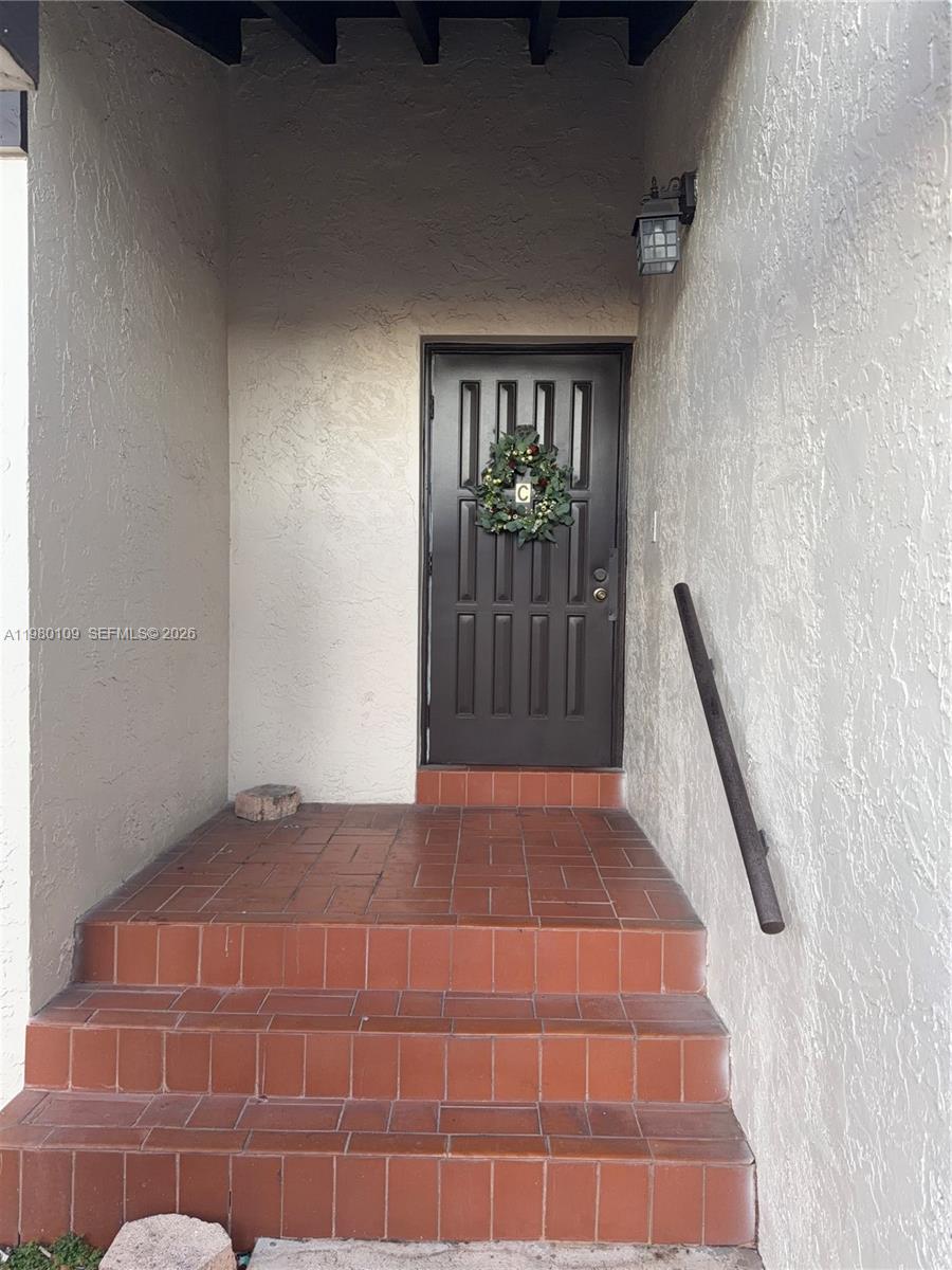 LAKES MEADOW VILG HOMES C - Residential