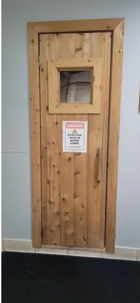 LAKES MEADOW VILG HOMES C - Residential