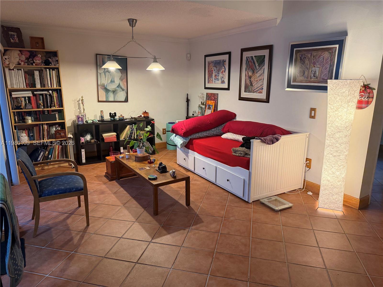 LAKES MEADOW VILG HOMES C - Residential