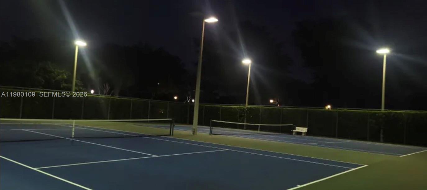 LAKES MEADOW VILG HOMES C - Residential