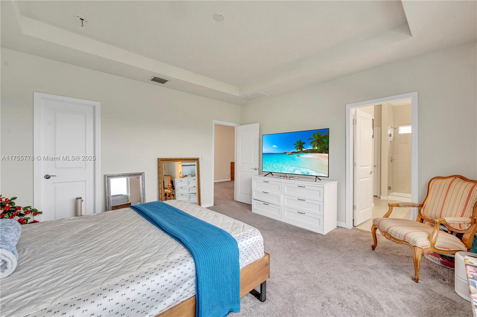 HILLCREST COUNTRY CLUB SO - Residential