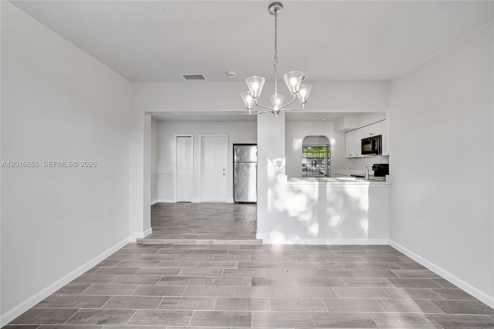 ORIOLE ESTATES SEC 4 - Residential