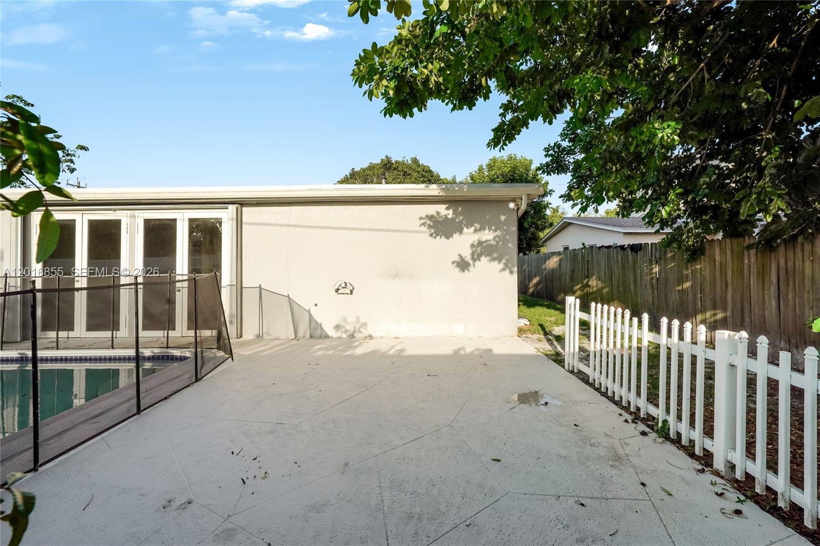 ORIOLE ESTATES SEC 4 - Residential
