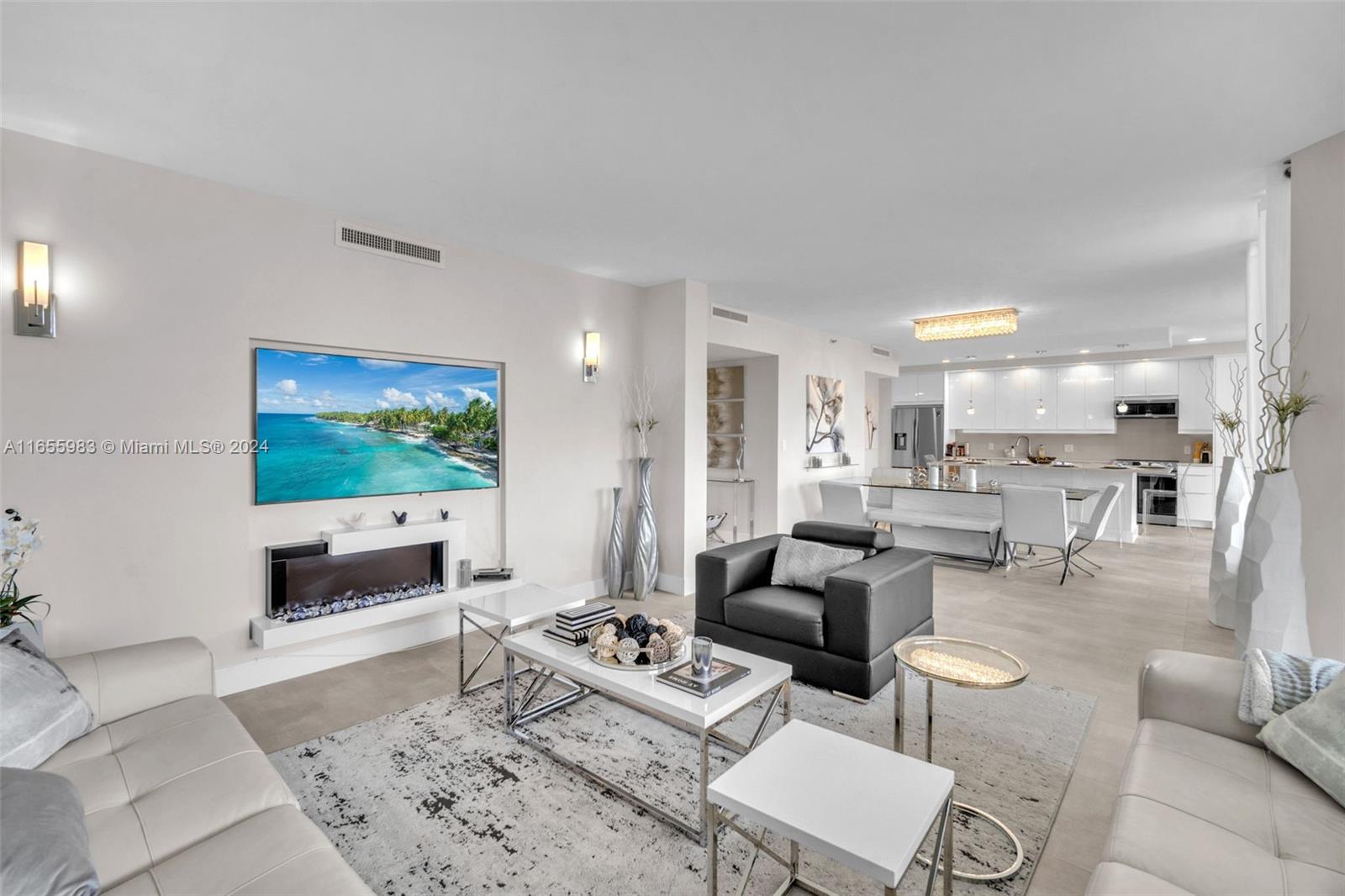 TERRACES NORTH TURNBERRY - Residential