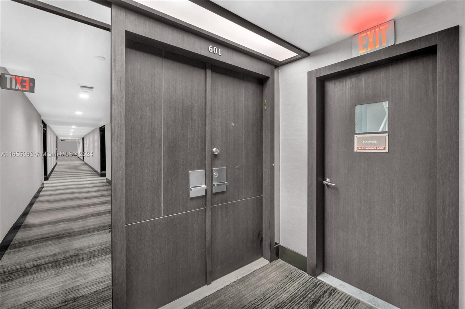 TERRACES NORTH TURNBERRY - Residential