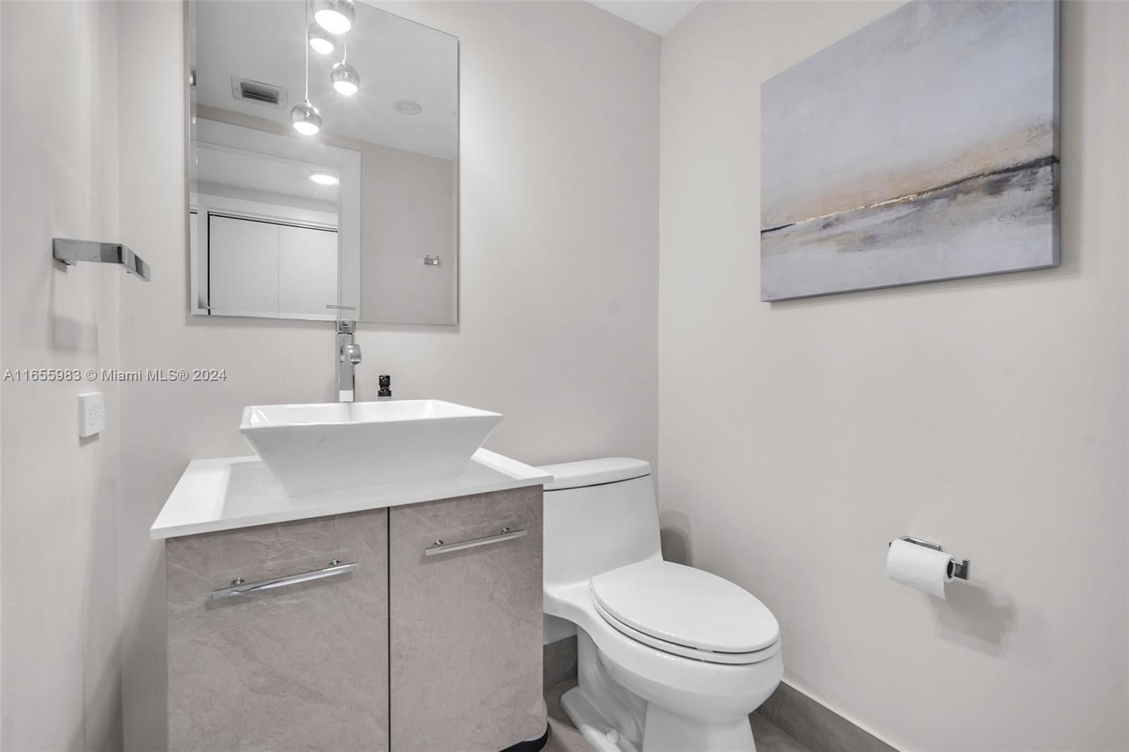 TERRACES NORTH TURNBERRY - Residential