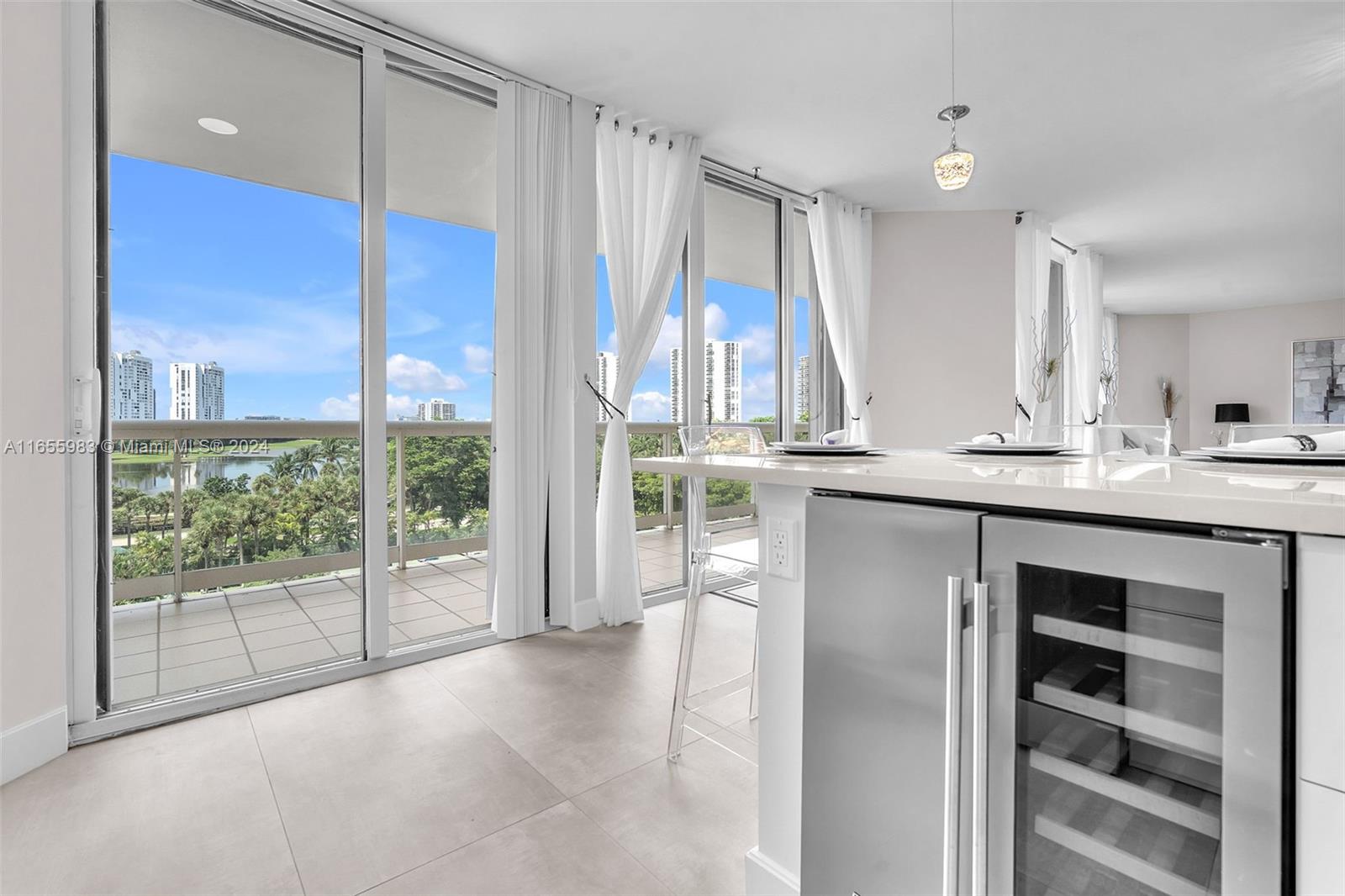 TERRACES NORTH TURNBERRY - Residential