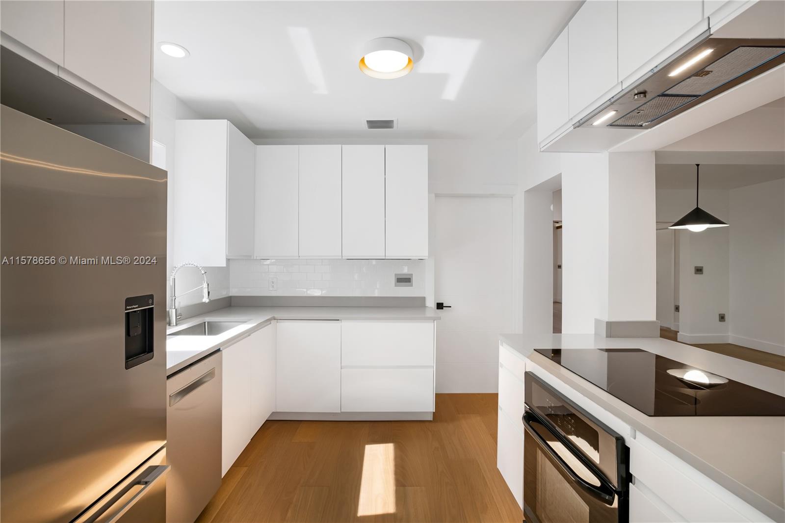 BELLE MEADE - Residential Lease