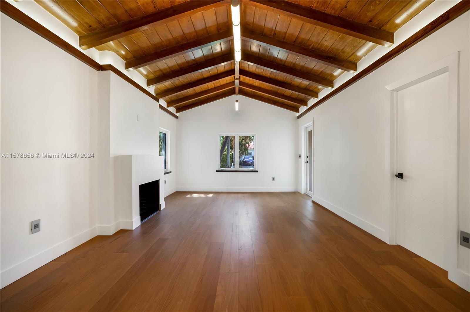 BELLE MEADE - Residential Lease
