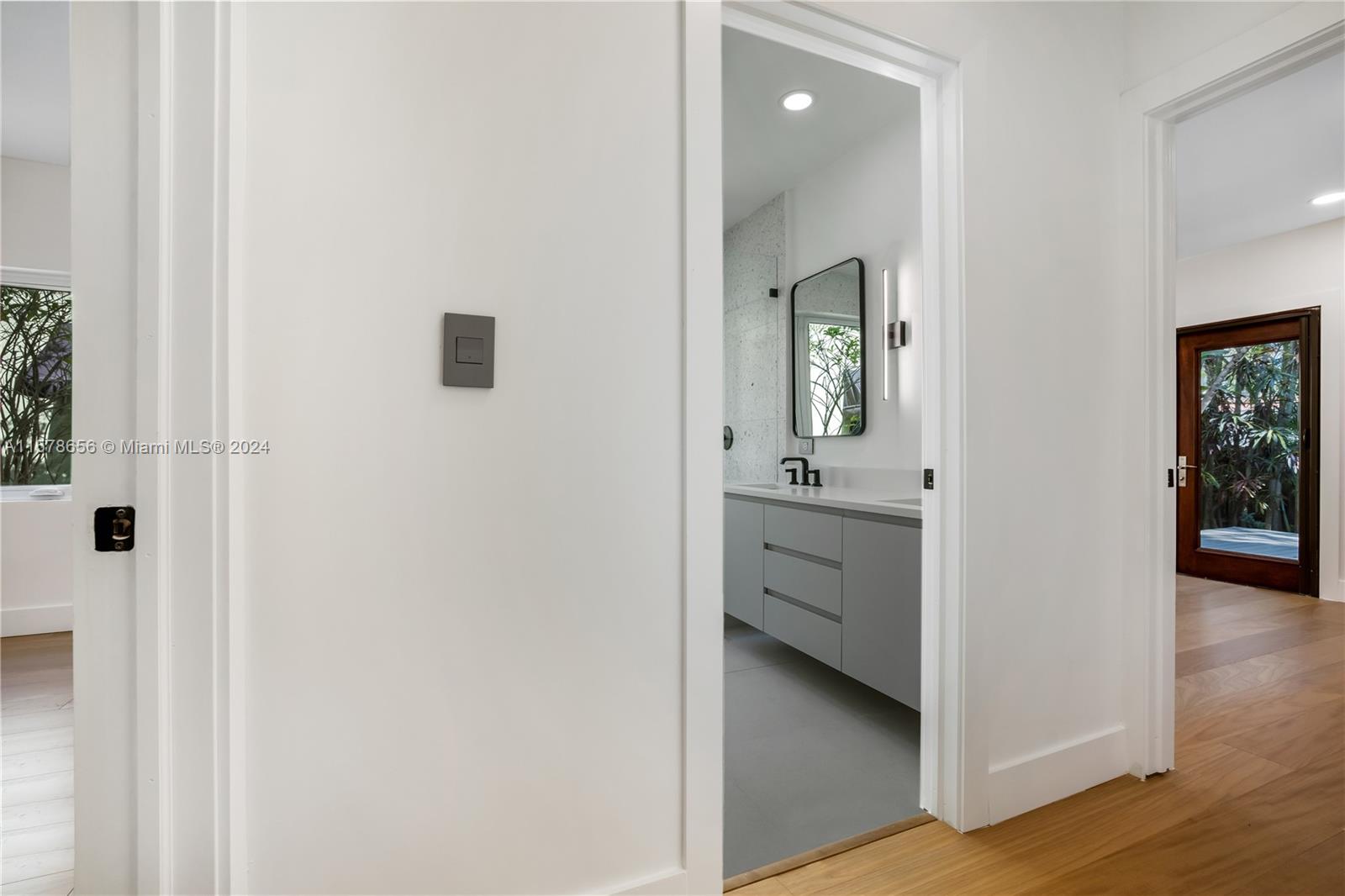 BELLE MEADE - Residential Lease
