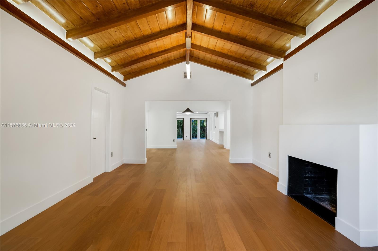 BELLE MEADE - Residential Lease