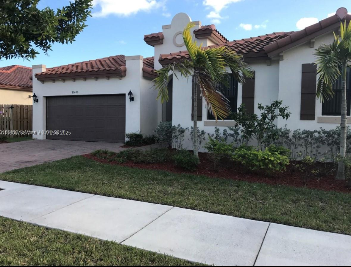 15400 SW 176 LN
