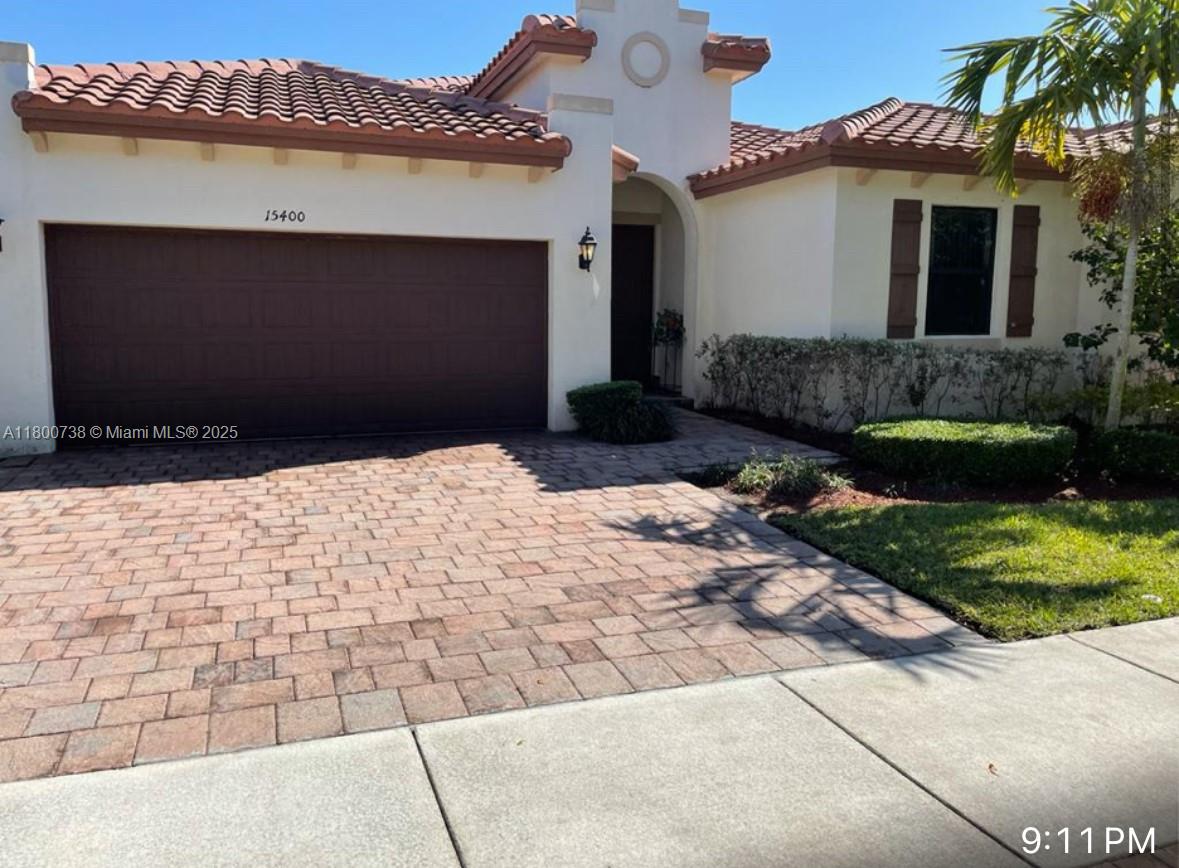 Property for Sale at 15400 Sw 176 Ln, Miami, Broward County, Florida - Bedrooms: 4 
Bathrooms: 3  - $710,000