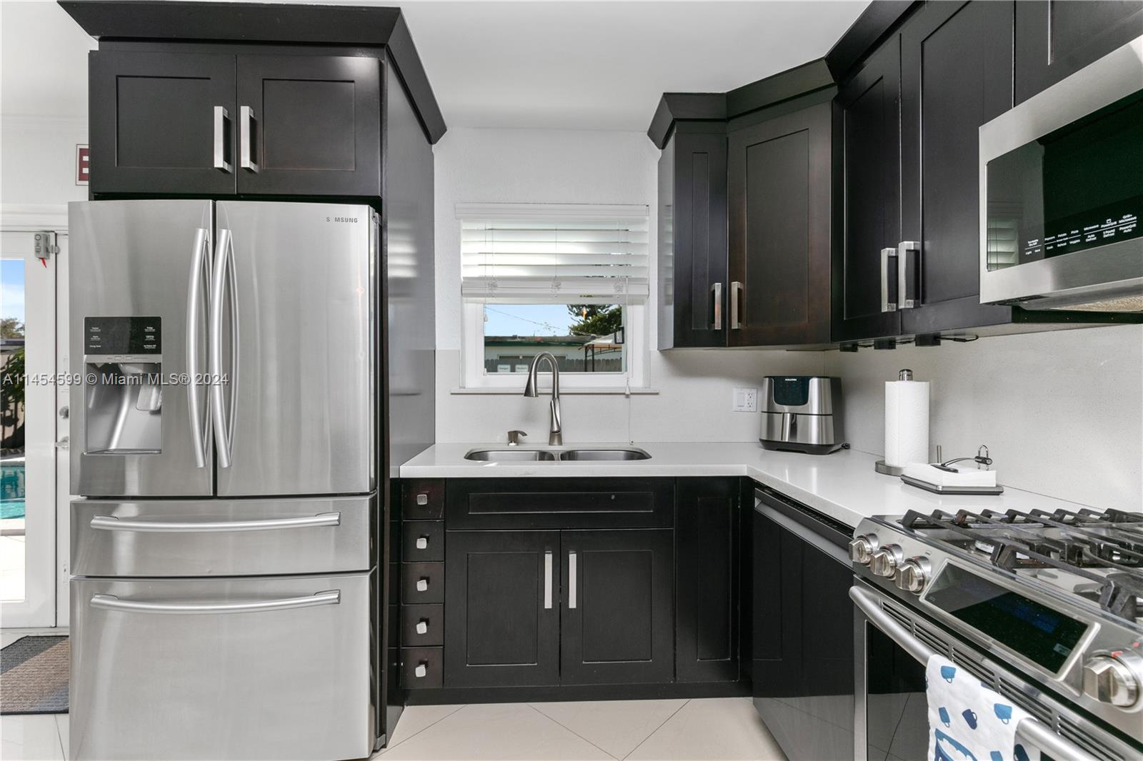 DRIFTWOOD ESTATES NO 23 - Residential Lease