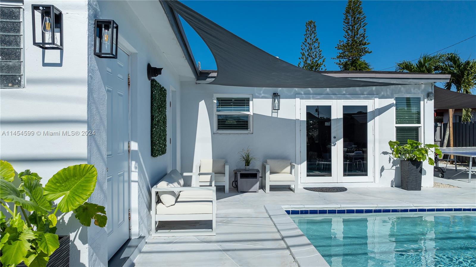 DRIFTWOOD ESTATES NO 23 - Residential Lease