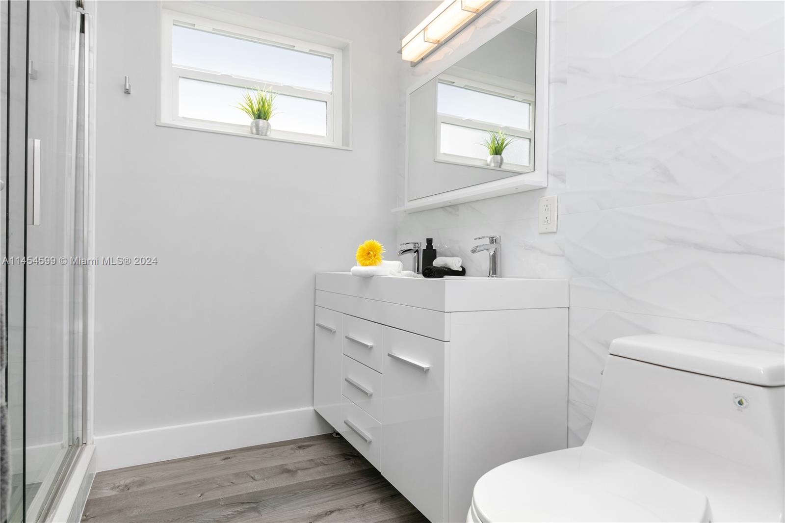 DRIFTWOOD ESTATES NO 23 - Residential Lease