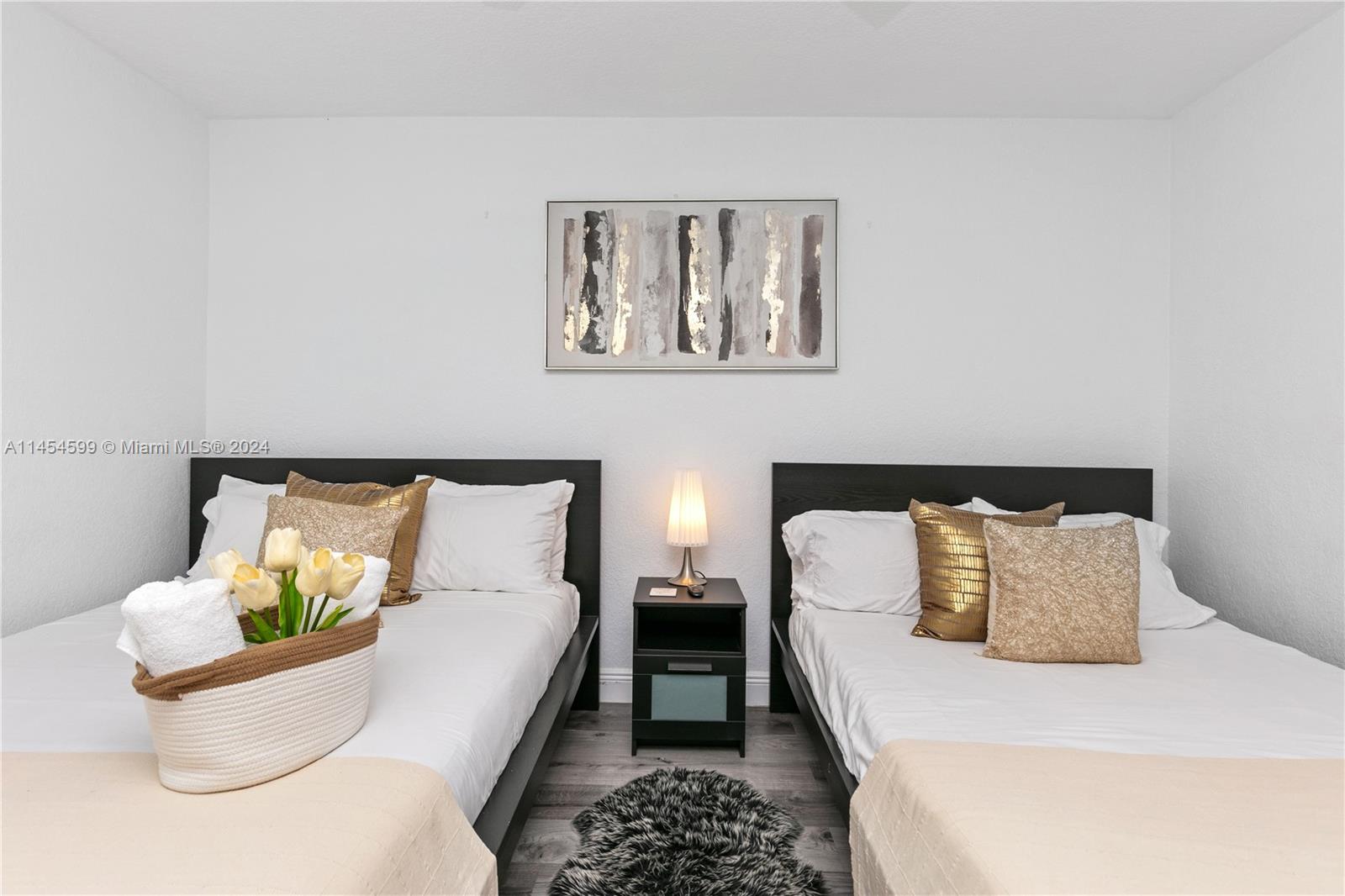 DRIFTWOOD ESTATES NO 23 - Residential Lease