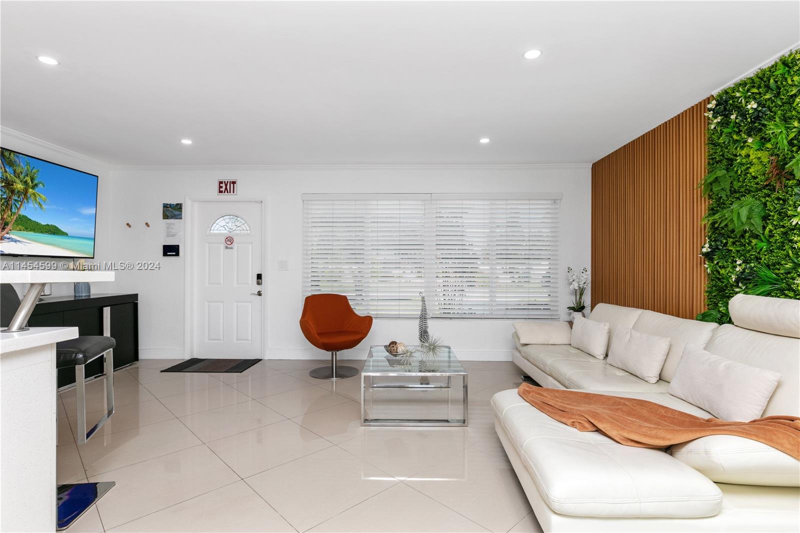 DRIFTWOOD ESTATES NO 23 - Residential Lease