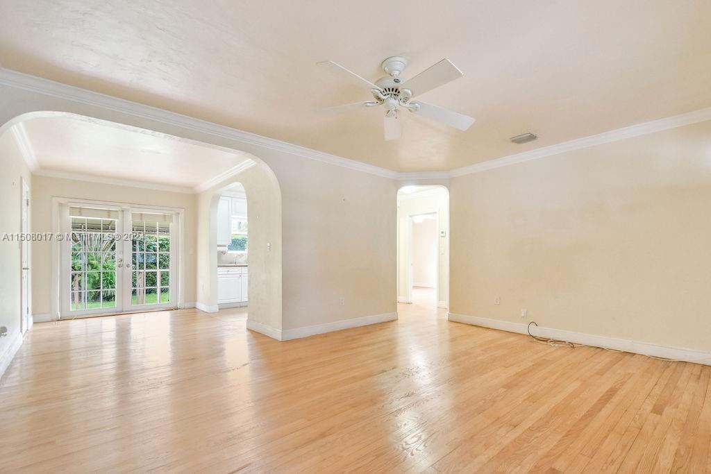 CORAL GABLES CRAFTS SEC - Residential