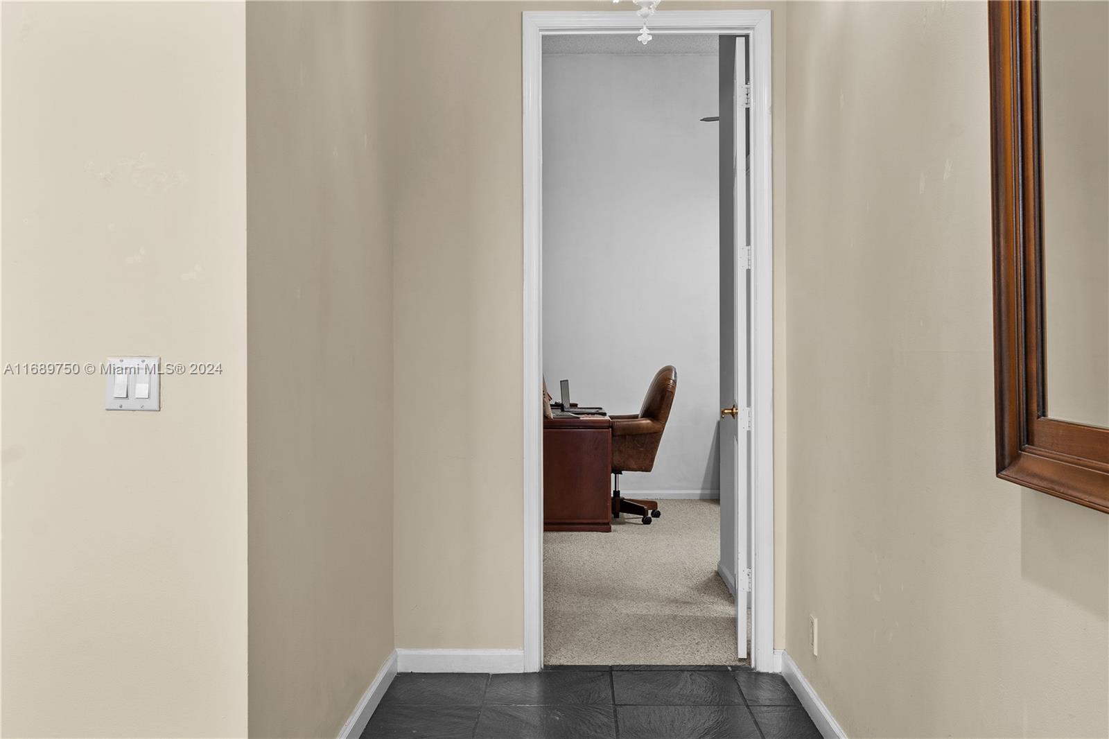 SEASONS - Residential