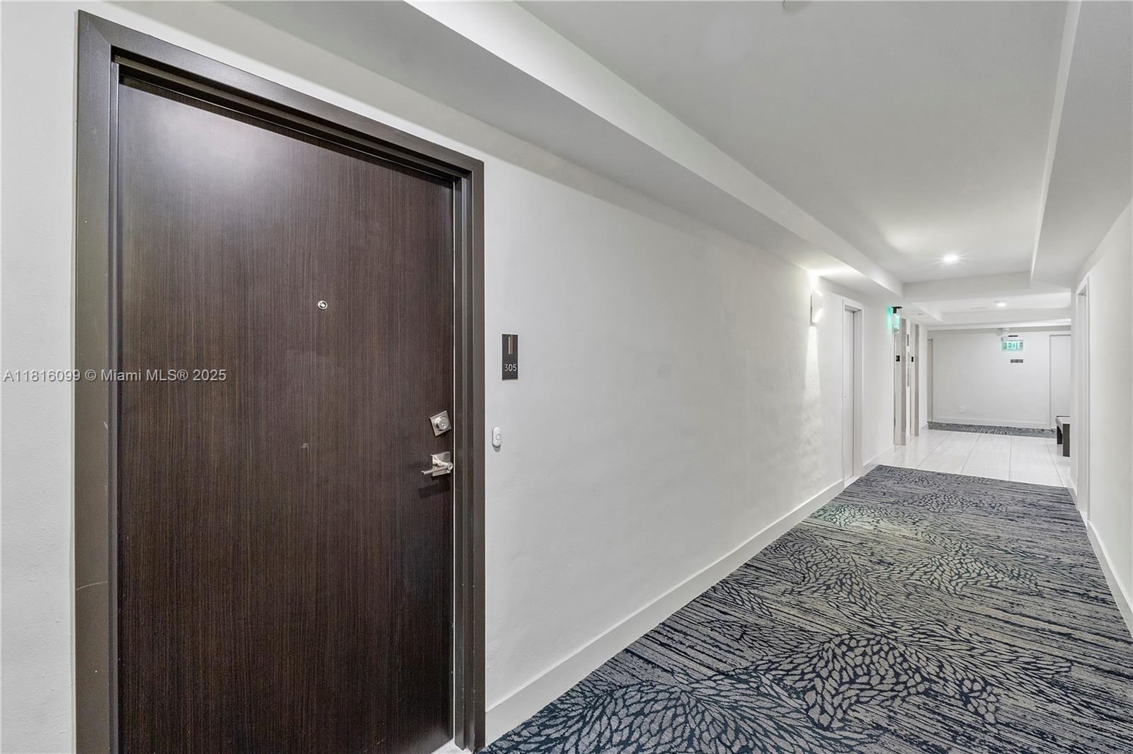 GABLES WATERWAY TOWERS CO - Residential