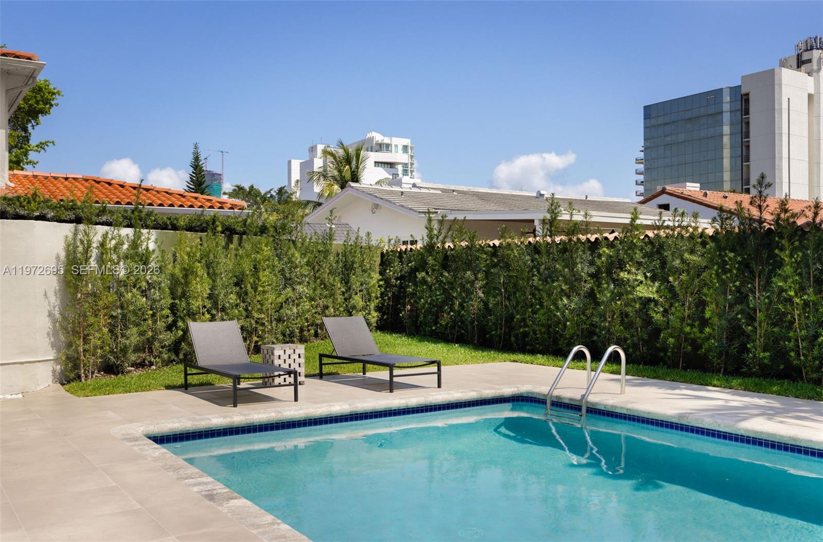 BRICKELL ESTATES - Residential